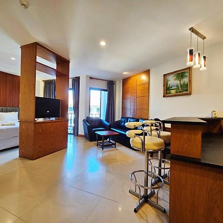 President Hotel Udonthani Ngoại thất bức ảnh
