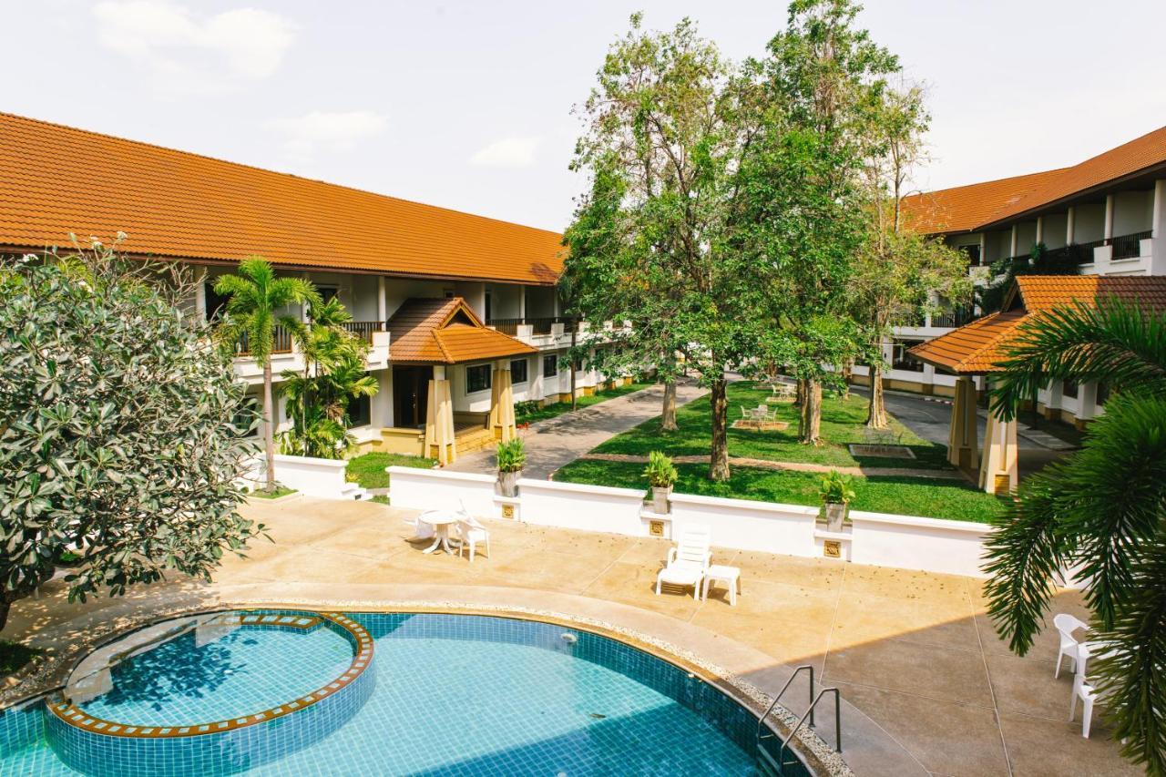President Hotel Udonthani Ngoại thất bức ảnh