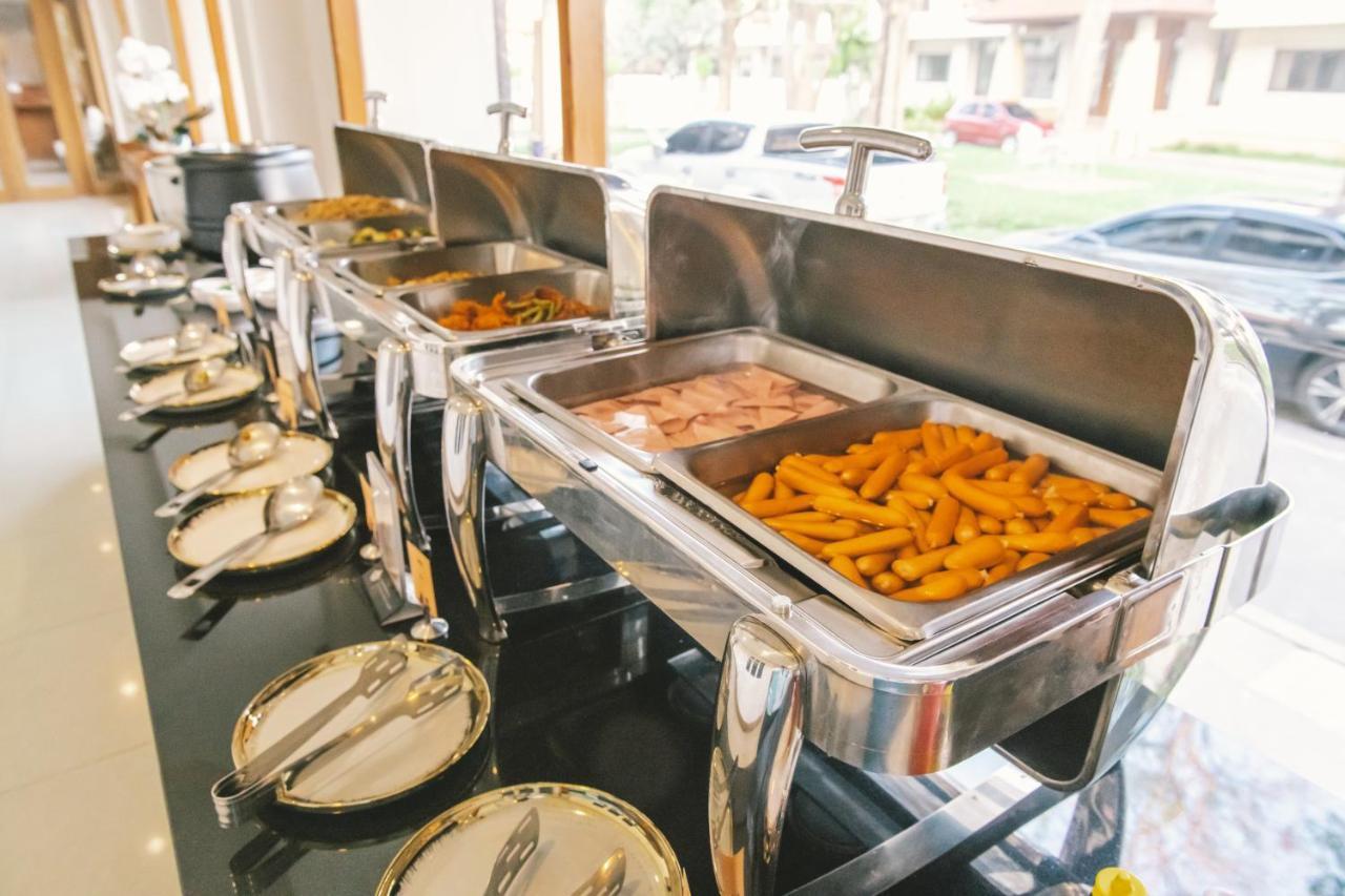 President Hotel Udonthani Ngoại thất bức ảnh