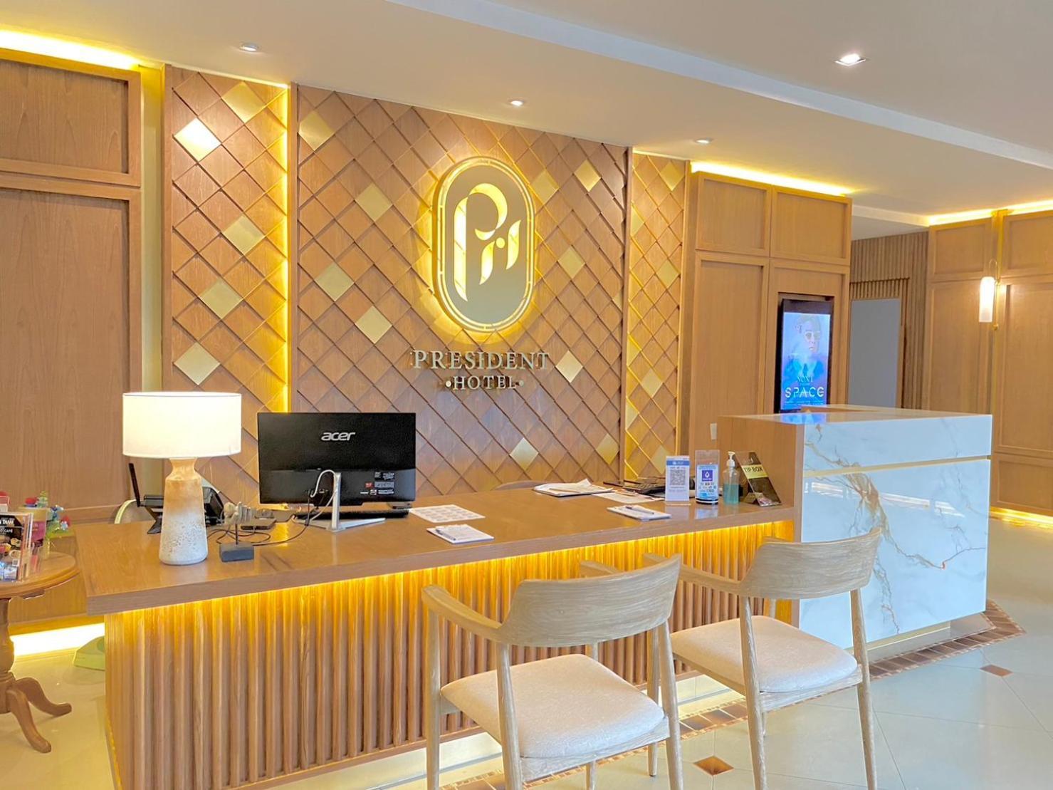 President Hotel Udonthani Ngoại thất bức ảnh